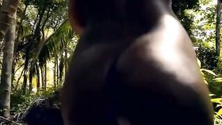 Public Flashing Of Big Natural Tits In The Moment Of Escape