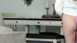 Blondie's Blowjob Adventure with New Friend - KayTastic