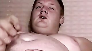 JoeSchmoeXXX.com - Chubby guy jerks off and makes his dick hard with vigorous strokes