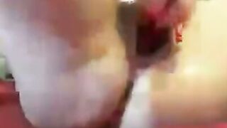 Multiple Orgasms: Squirting Webcam Girl
