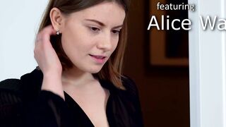 Naturally Big titted Beauties - Curvy women Alice Waynes's Huge Natural Hooters