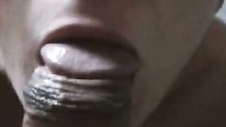 Deep-Throating American MILF Gives Blowjob