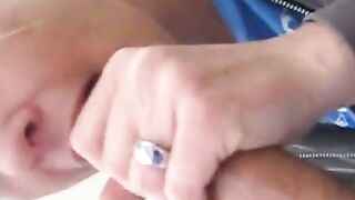 Jenn's Beach Blowjob