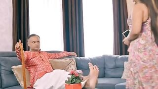 Huge Boob milf Fitness Trainer Shares Secrets to Achieving Irresistible Body