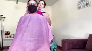 Tasty cream pie for bigass hairdresser ! 10