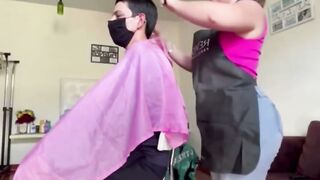 Tasty cream pie for bigass hairdresser ! 10