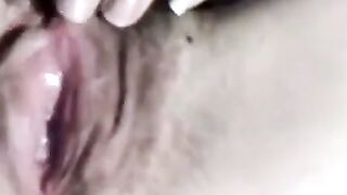 Serbian MILF Amateur Masturbating on Webcam