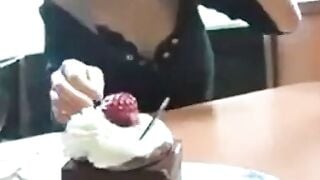 Japanese Amateur Close-Up: Nipple Cake and Milk