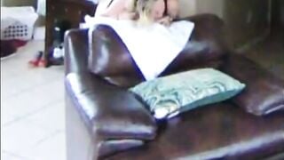 Cheating MILF with Big Ass Orgasms on Homemade Video