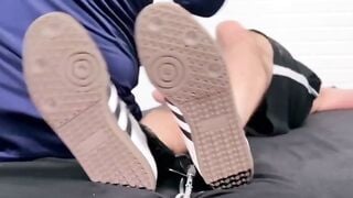 Bearded Markus Enjoys Chubby Dan's Intense Foot Worship