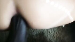 White MILF Loves Pleasing Her Man With His BBC