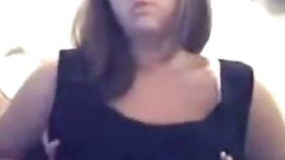 Busty Amateur Babe Shows Off Big Tits on Webcam