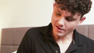 Femboy Jeremy Angel Gets Anal Sex From Enzo Muller