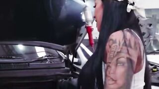 Mechanic Mariana Martix Repairs Duncan Saint's Car With Sex