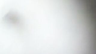 Korean Amateur Girl Squirts Creamy Pussy