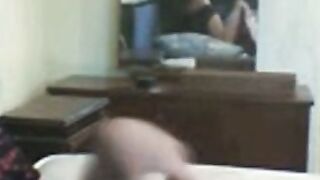 Amateur Arab Couple Gets Wild on Webcam