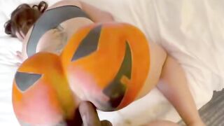 POV Raw Anal Sex With Big Booty MILF On Halloween