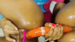 Colombian Amateur Double Anal and Squirt on Webcam