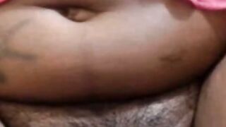 Ebony Amateur Teases Her Big Pussy on Webcam