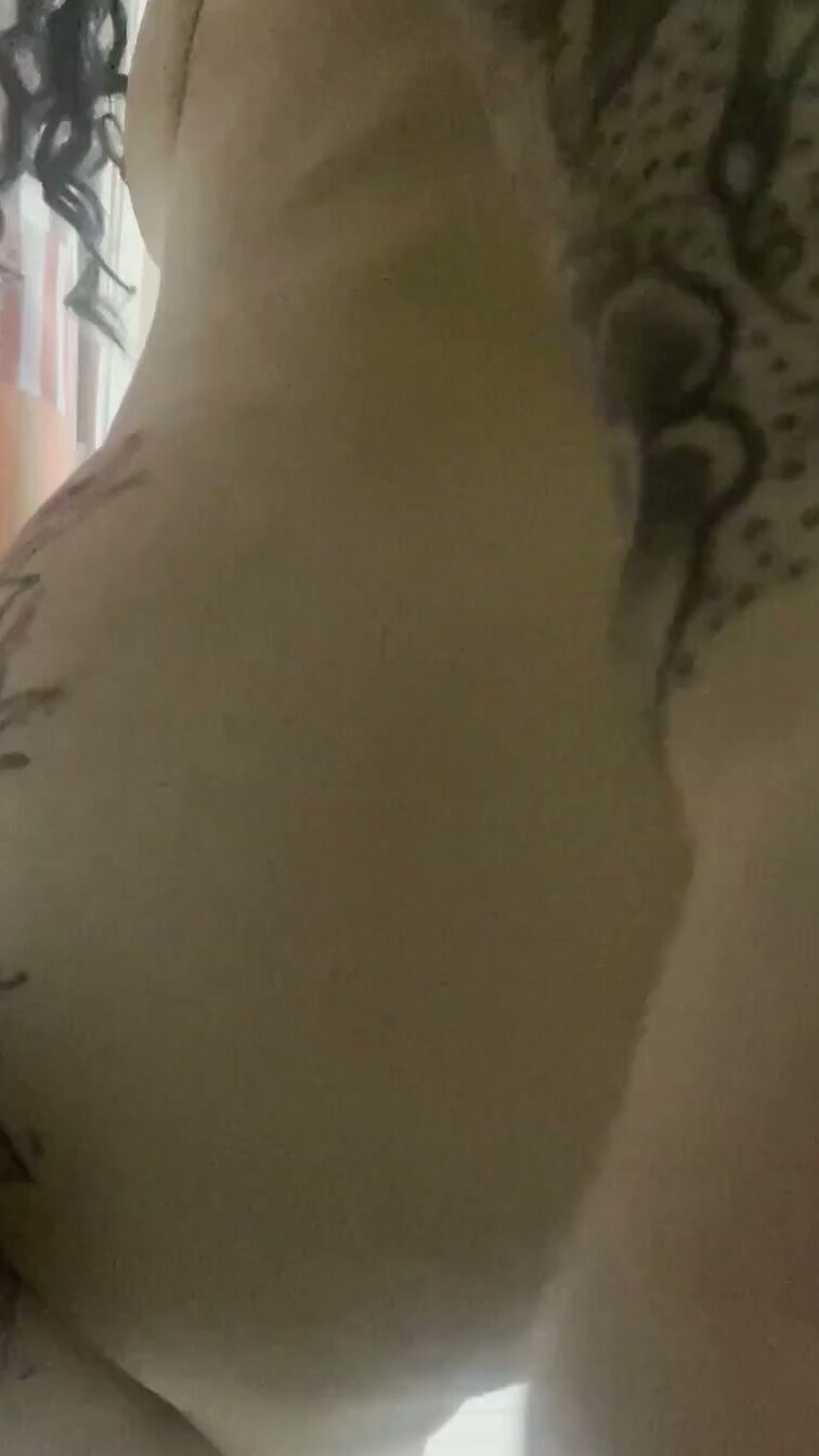 College Goth Babe Shows Off Her Ready Body