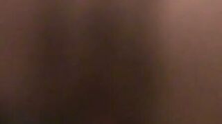 Hardcore Amateur MILF Takes a Creampie