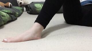 Toes On Web Cam - Miley Grey