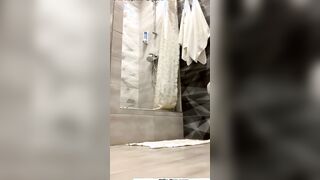 Rita Fox washes and masturbates her snatch inside the shower