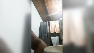 Hot Colombian Dancing