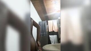 Hot Colombian Dancing