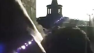 Mutiges deutsches Paar hat öffentlichen Sex in Berlin