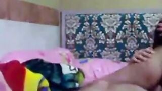 Indonesian Maids Enjoy Foreign Men's Assets