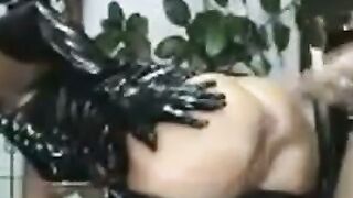 Deutsche MILF aus Sachsen steht auf Anal