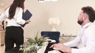 Elizabeth Skylar and Rissa May Join Husband in a Threesome