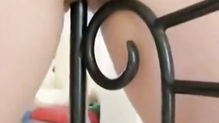 Close-Up Solo MILF Masturbation on Bed