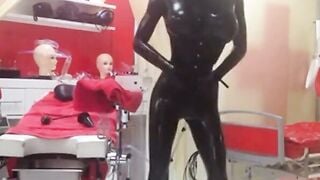 Kylies Latex-Webcamshow: BDSM-Spaß im Studio