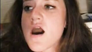 Eye-Candy Amateur Girl Masturbates with Sex Toy on Webcam