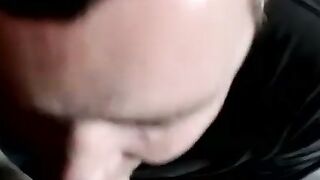 Fat Amateur Gay Sucked by Skillful Mature Man