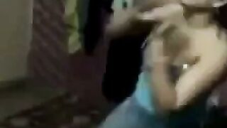 Indonesian MILF Teases Herself in One-on-One Amateur Scene