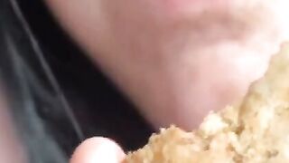 Cookie's Amateur Delight: A Cumshot Experience