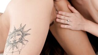 Chloe Temple and Megan Marx Scissor to a Soak Orgasm