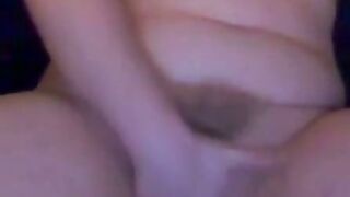 Mom Masturbates on Webcam for Viewers