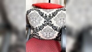 Husan-e-Malika red lingerie show