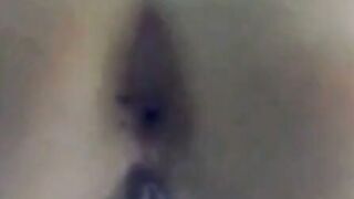 Amateur Babe's Steamy Webcam Striptease