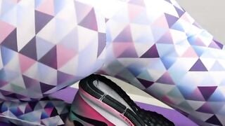 Sporty Slut in Yoga Leggings Gets Banged by Fitness Instructor
