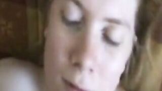 Elle Adore l'Éjaculation Faciale : Amateur Française