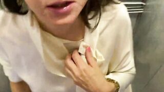 The professor came to the college girl and get a penis into his mouth (Alina Tumanova)