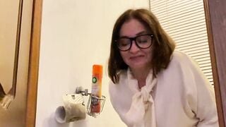 The professor came to the college girl and get a penis into his mouth (Alina Tumanova)