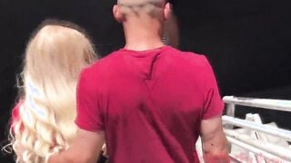 Walk around at the Vegas strip, she showed her g-string
