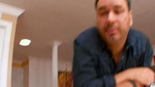 Daddy braucht drignend Sexnachhilfe