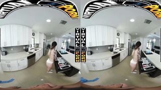 VIRTUAL PORN - Freaky Maid Valerica Steele Cleaning Dishes While Getting Crazy
